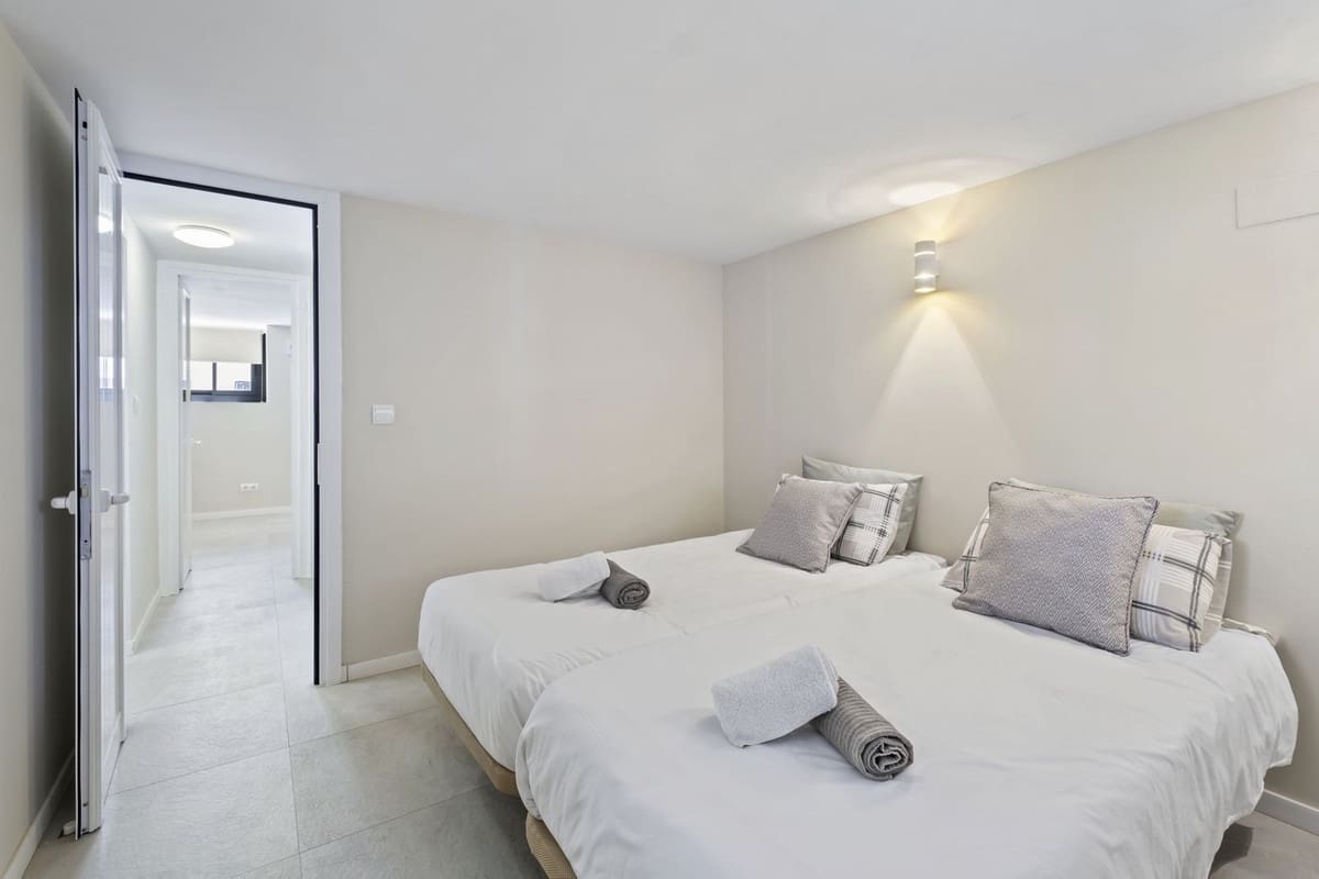 5 soverom Villa til salgs i El Faro med svømmebasseng - € 799 950 (Ref: 9622610)