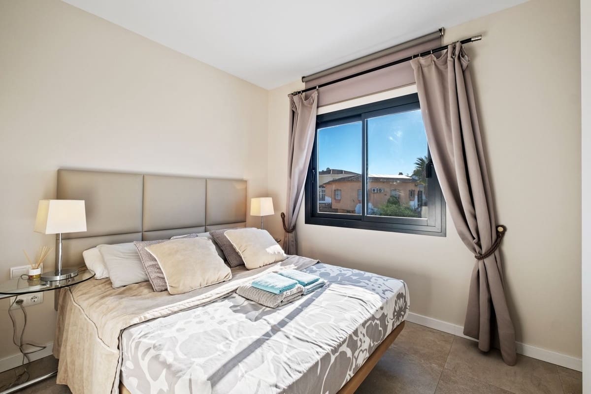 5 soverom Villa til salgs i El Faro med svømmebasseng - € 799 950 (Ref: 9622610)