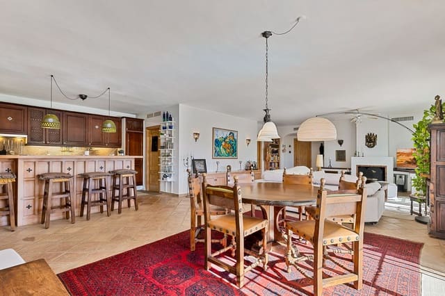 2 soveværelse Villa til salg i Benahavís pueblo, Benahavís med swimmingpool - € 986.000 (Ref: 9622612)