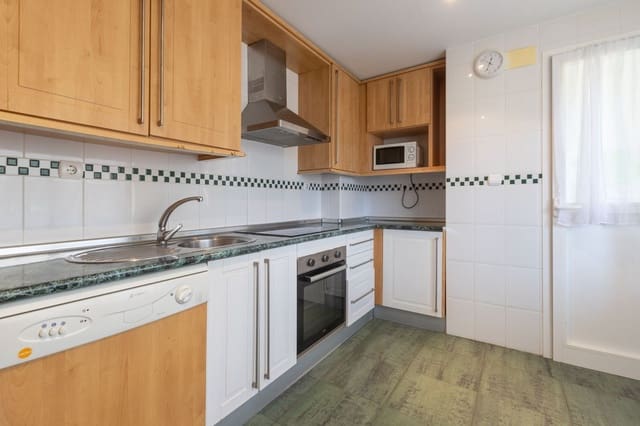 3 soverom Leilighet til salgs i Elviria, Marbella med svømmebasseng garasje - € 446 000 (Ref: 9622617)