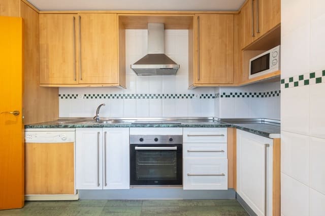 3 soverom Leilighet til salgs i Elviria, Marbella med svømmebasseng garasje - € 446 000 (Ref: 9622617)