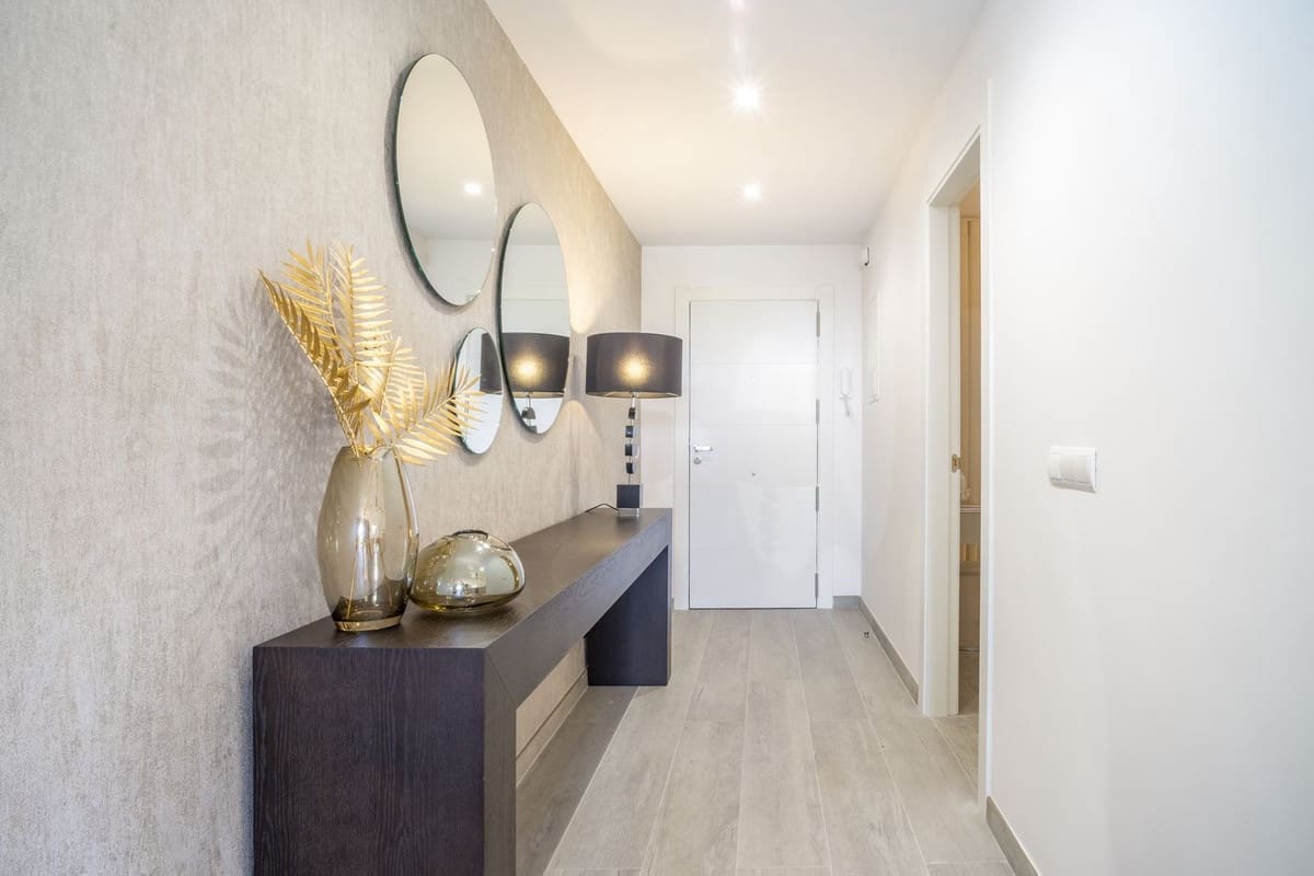 3 Zimmer Apartment zu verkaufen in Nueva Andalucia mit Pool - 995.000 € (Ref: 9622618)