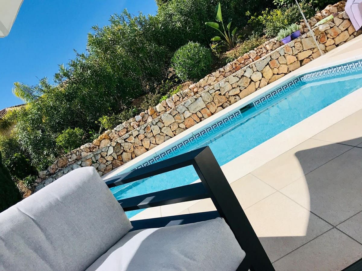 5 sovrum Villa till salu i Elviria med pool - 1 499 000 € (Ref: 9622620)