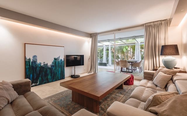 2 chambre Appartement à vendre à La Carolina - Guadalpín, Marbella avec piscine - 795 000 € (Ref: 9622622)