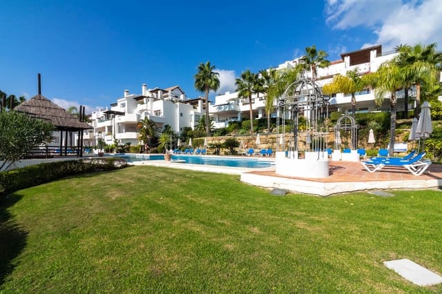 3 chambre Appartement à vendre à Los Naranjos, Marbella avec piscine - 829 000 € (Ref: 9622624)