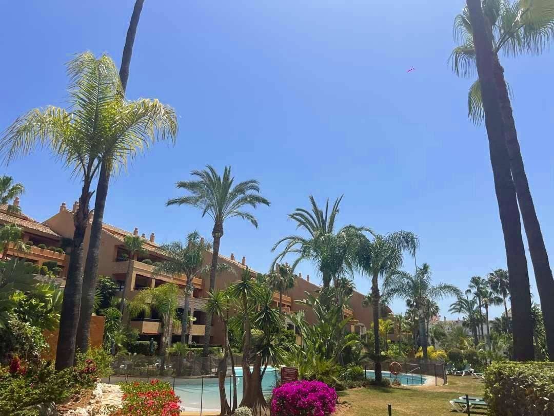 3 slaapkamer Penthouse te koop in Marbella - € 1.650.000 (Ref: 9626050)