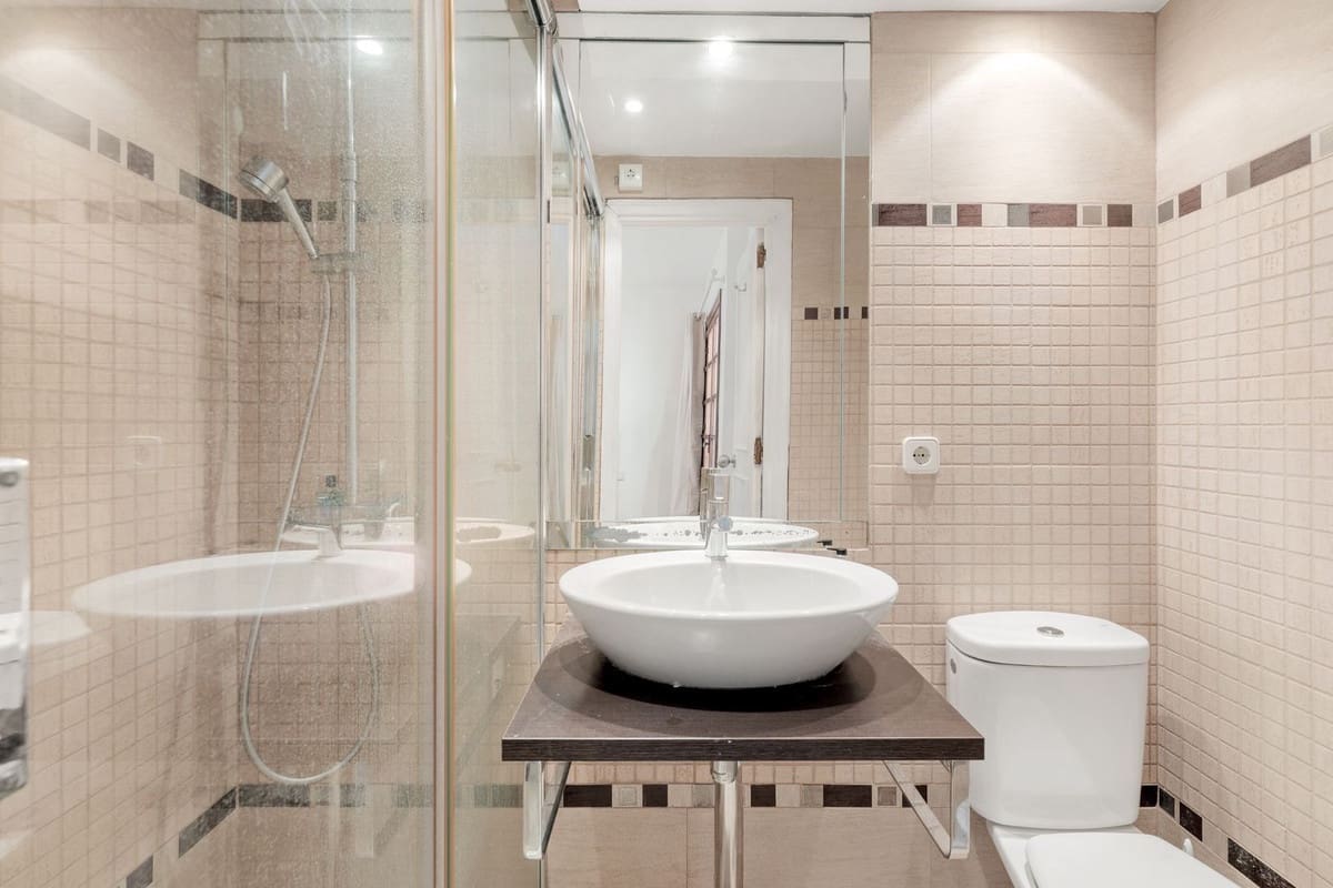 2 sypialnia Dom na sprzedaż w Estepona z basenem - 450 000 € (Ref: 9626051)