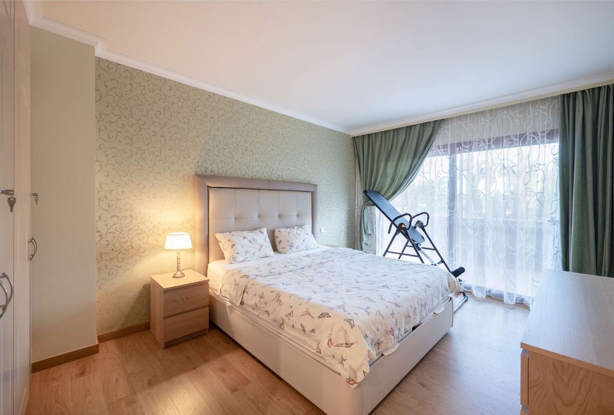 2 sovrum Lägenhet till salu i Puerto Banus med pool - 800 000 € (Ref: 9626053)