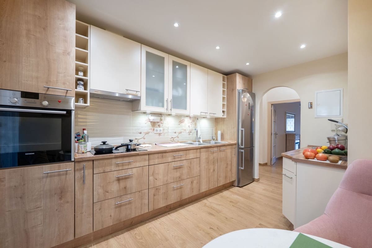 2 sovrum Lägenhet till salu i Puerto Banus med pool - 800 000 € (Ref: 9626053)