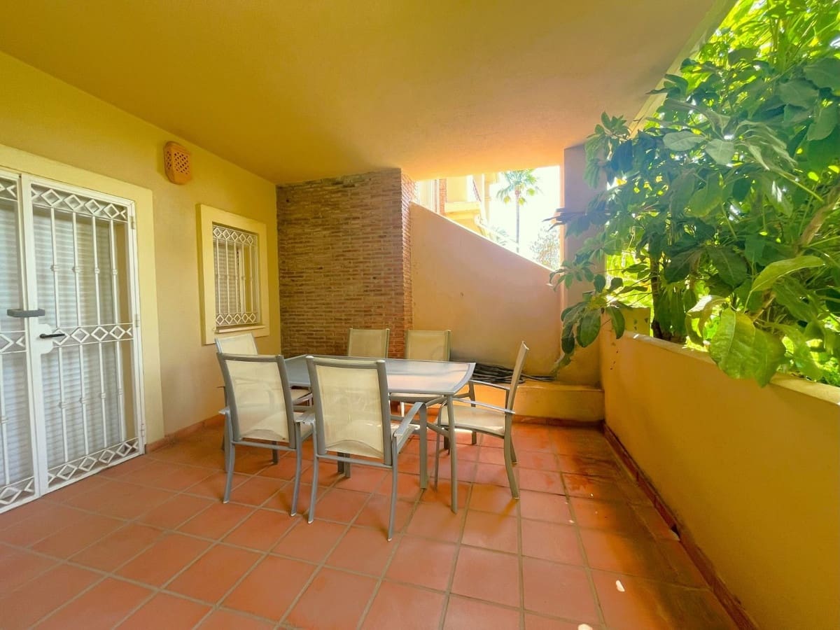 2 sypialnia Apartament na sprzedaż w Bel-Air z basenem - 350 000 € (Ref: 9626054)