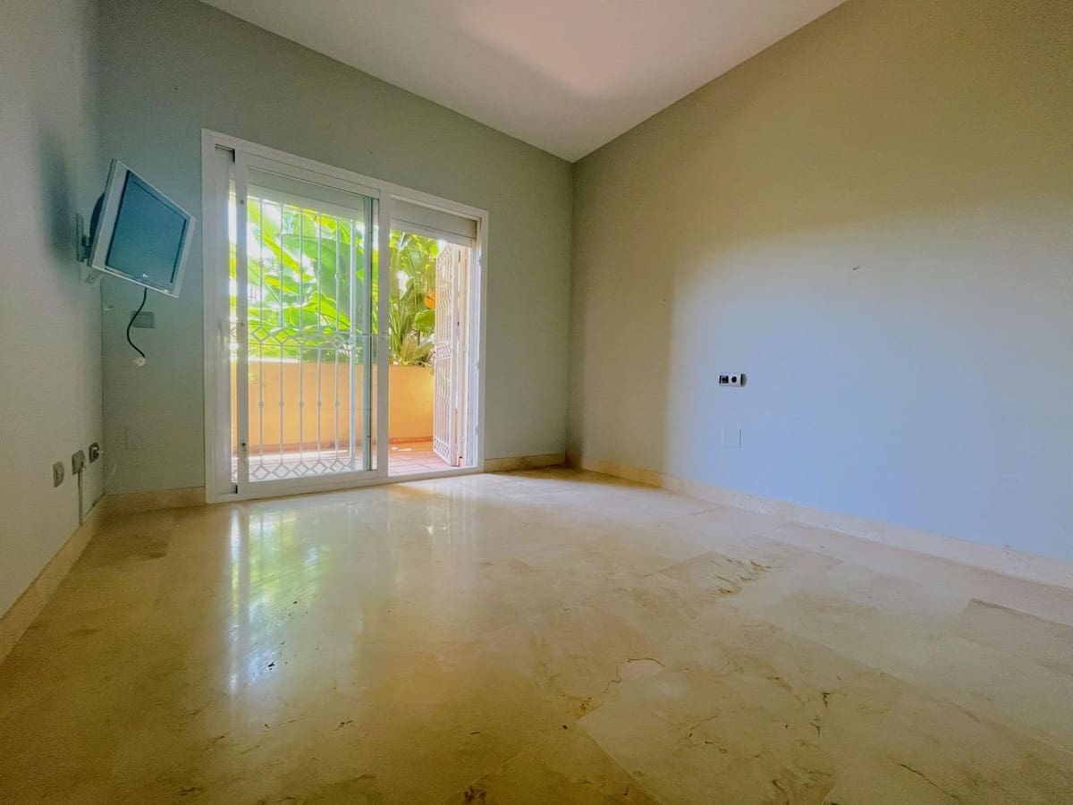 2 soverom Leilighet til salgs i Bel-Air med svømmebasseng - € 332 500 (Ref: 9626054)