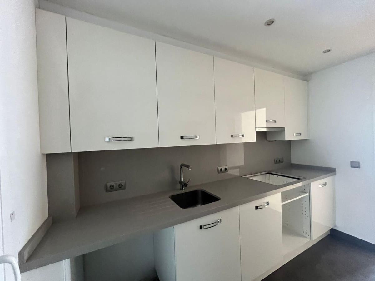 2 soverom Leilighet til salgs i Bel-Air med svømmebasseng - € 332 500 (Ref: 9626054)