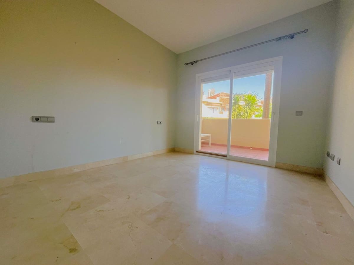 2 bedroom Apartment for sale in Bel-Air with pool - € 332,500 (Ref: 9626054)