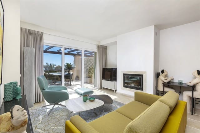 4 makuuhuone Huoneisto myytävänä paikassa Los Flamingos, Benahavís mukana uima-altaan - 1 195 000 € (Ref: 9626059)