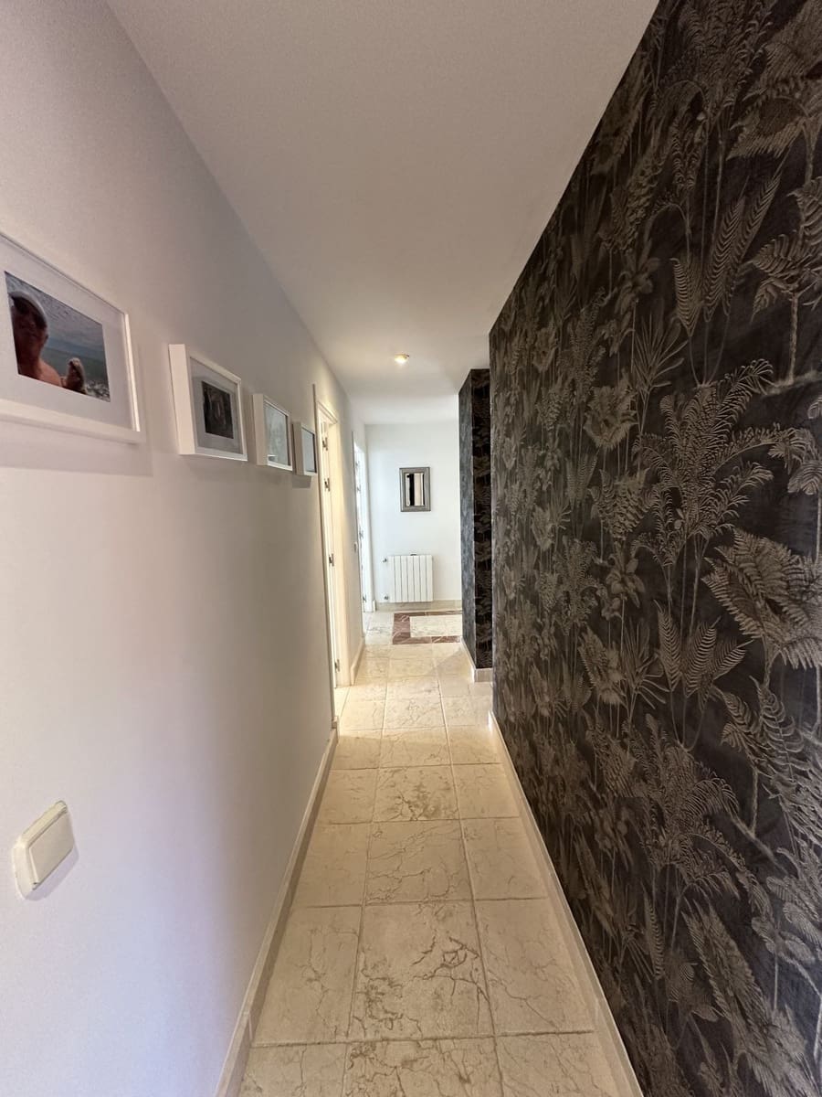 3 makuuhuone Kattohuoneisto myytävänä paikassa Benahavis mukana uima-altaan - 1 050 000 € (Ref: 9626060)