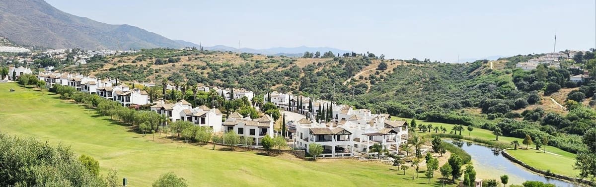 3 soverom Villa til salgs i Estepona med svømmebasseng - € 925 000 (Ref: 9626063)
