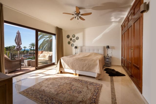 3 sypialnia Willa na sprzedaż w Marbesa, Marbella z basenem - 1 995 000 € (Ref: 9626064)