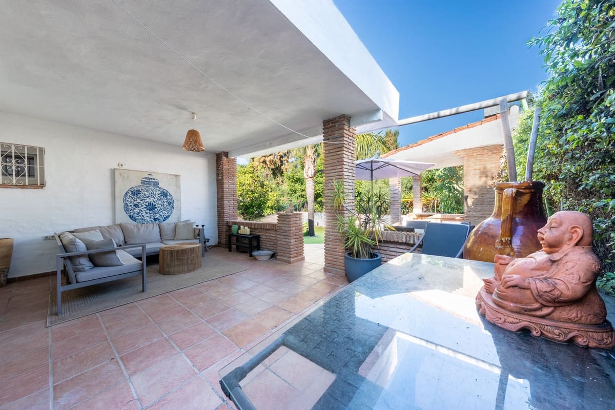 3 quarto Casa em Banda para venda em Marbella com piscina - 795 000 € (Ref: 9652275)