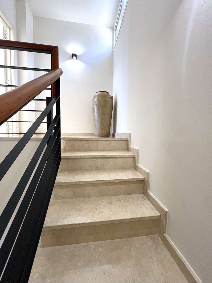 3 makuuhuone Kattohuoneisto myytävänä paikassa Benahavis mukana uima-altaan - 795 000 € (Ref: 9652276)