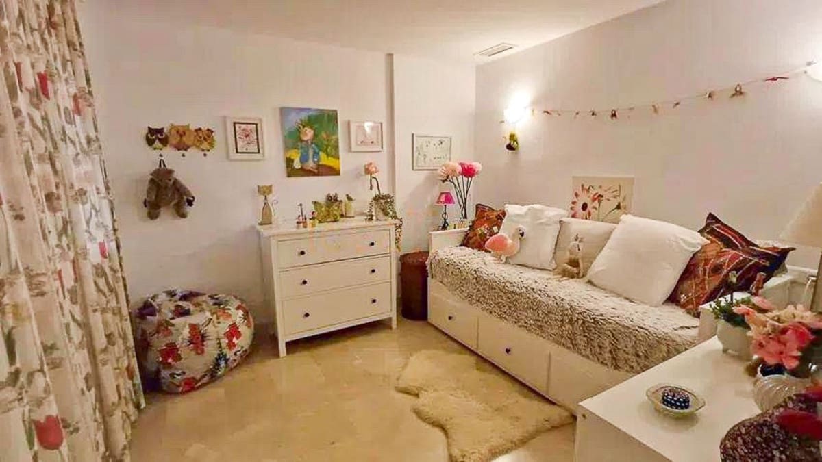2 sypialnia Apartament na sprzedaż w Elviria z basenem - 355 000 € (Ref: 9656359)