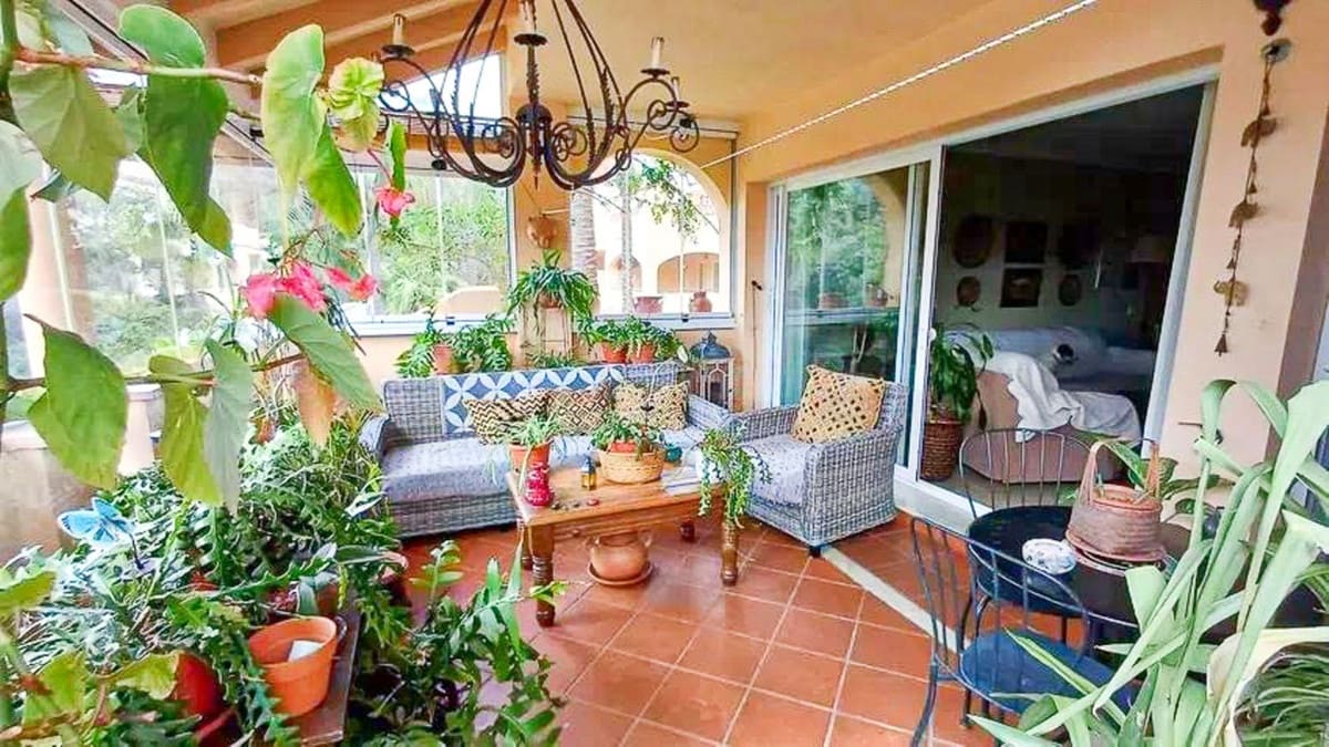 2 sypialnia Apartament na sprzedaż w Elviria z basenem - 355 000 € (Ref: 9656359)