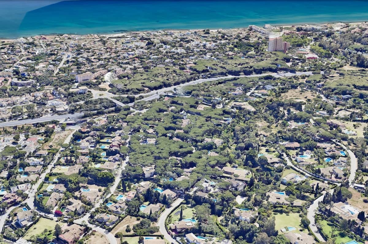 5 sypialnia Willa na sprzedaż w Marbella z basenem - 2 500 000 € (Ref: 9656361)