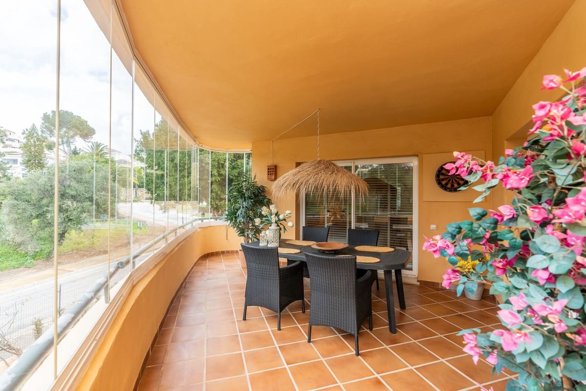 3 soveværelse Penthouse til salg i Elviria med swimmingpool - € 550.000 (Ref: 9662023)