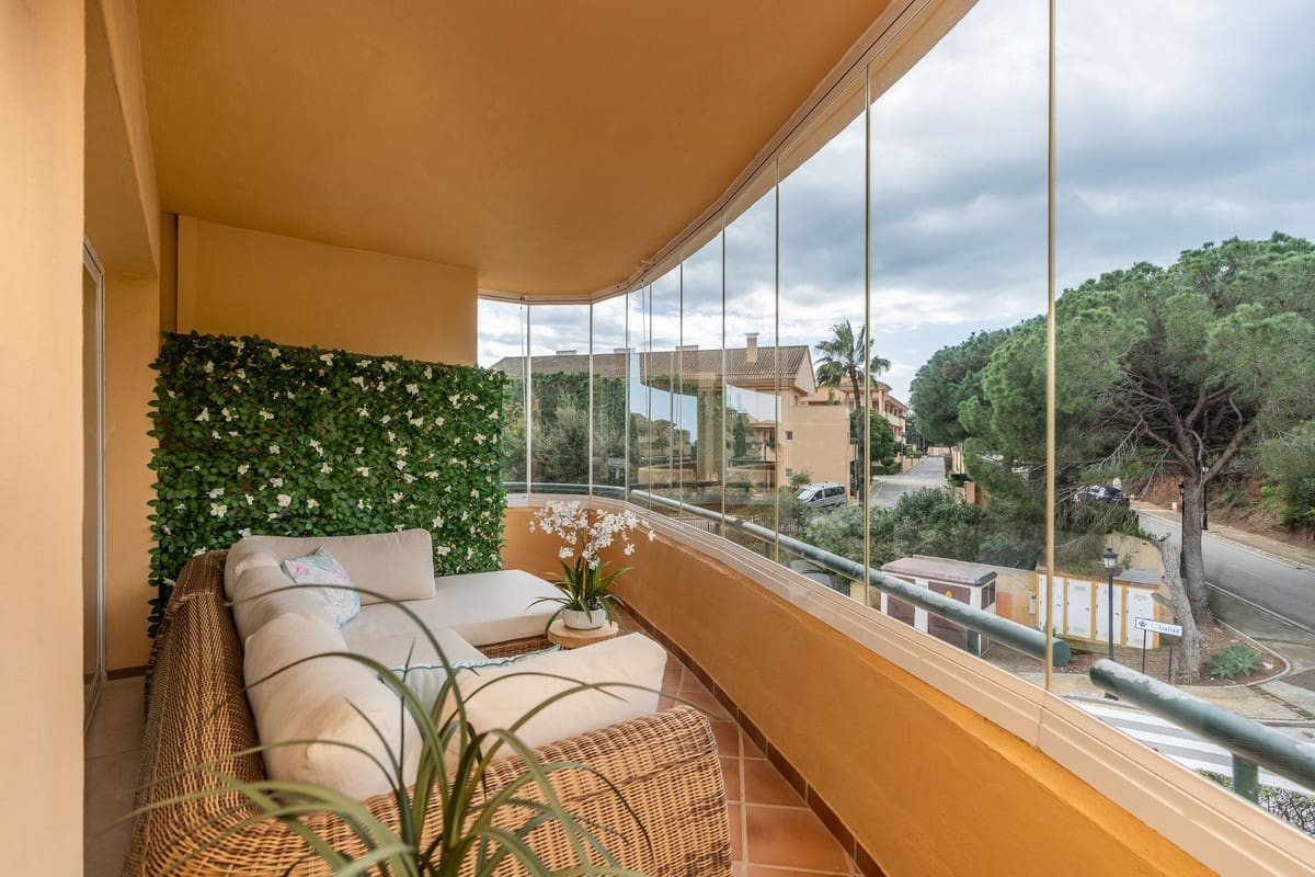 3 soveværelse Penthouse til salg i Elviria med swimmingpool - € 550.000 (Ref: 9662023)