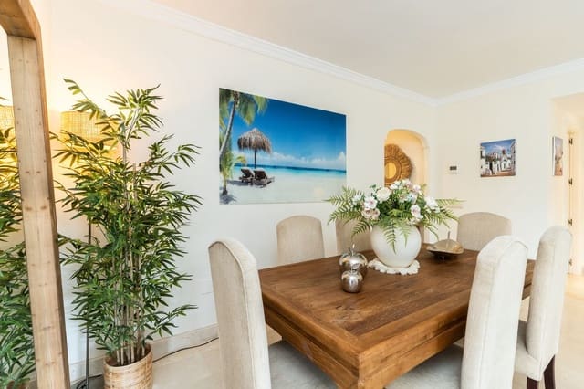 3 sovrum Takvåning till salu i Elviria, Marbella med pool - 530 000 € (Ref: 9662023)