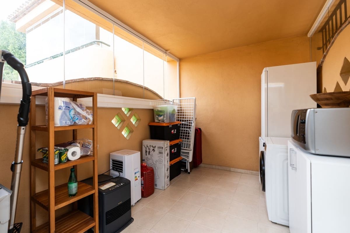 3 soveværelse Penthouse til salg i Elviria med swimmingpool - € 530.000 (Ref: 9662023)