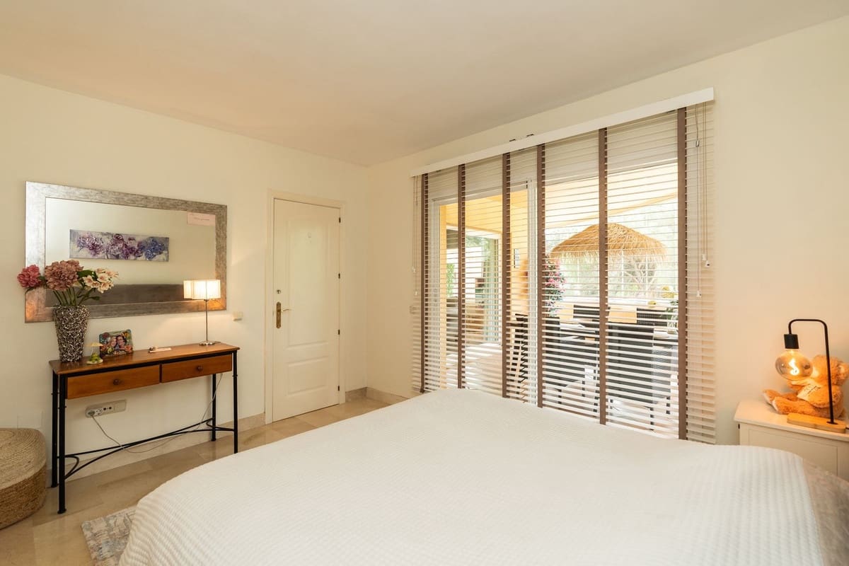 3 soveværelse Penthouse til salg i Elviria med swimmingpool - € 530.000 (Ref: 9662023)