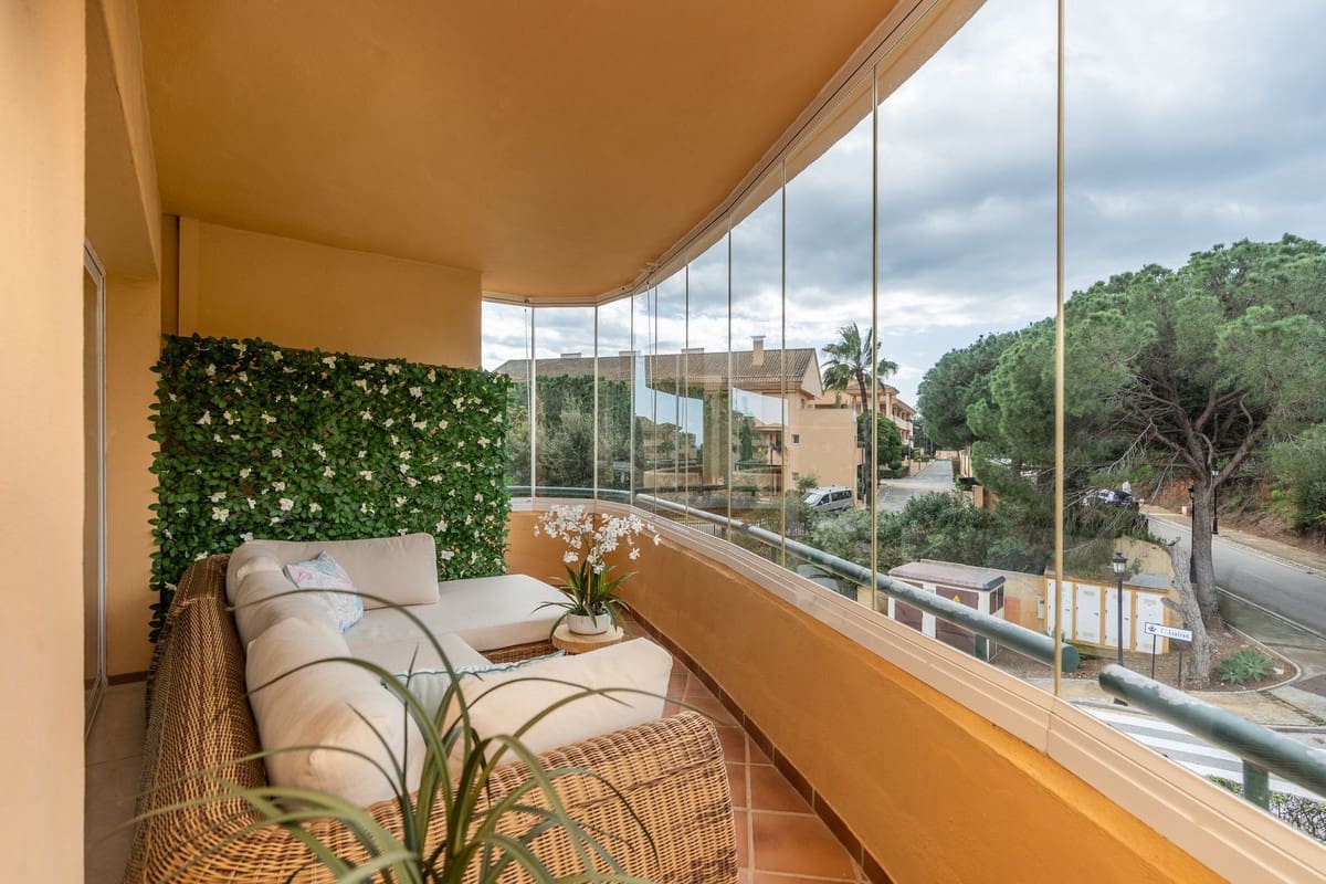 3 soveværelse Penthouse til salg i Elviria med swimmingpool - € 530.000 (Ref: 9662023)
