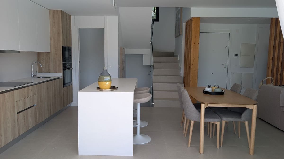 3 sovrum Hus till salu i Atalaya-Isdabe med pool garage - 850 000 € (Ref: 9704985)