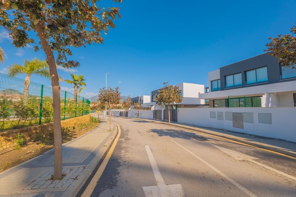 3 sovrum Hus till salu i Atalaya-Isdabe med pool garage - 850 000 € (Ref: 9704985)