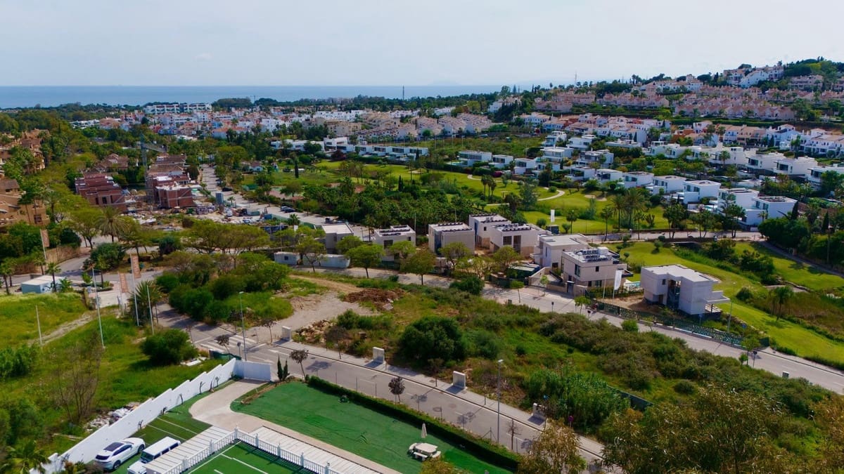 3 sovrum Hus till salu i Atalaya-Isdabe med pool garage - 850 000 € (Ref: 9704985)