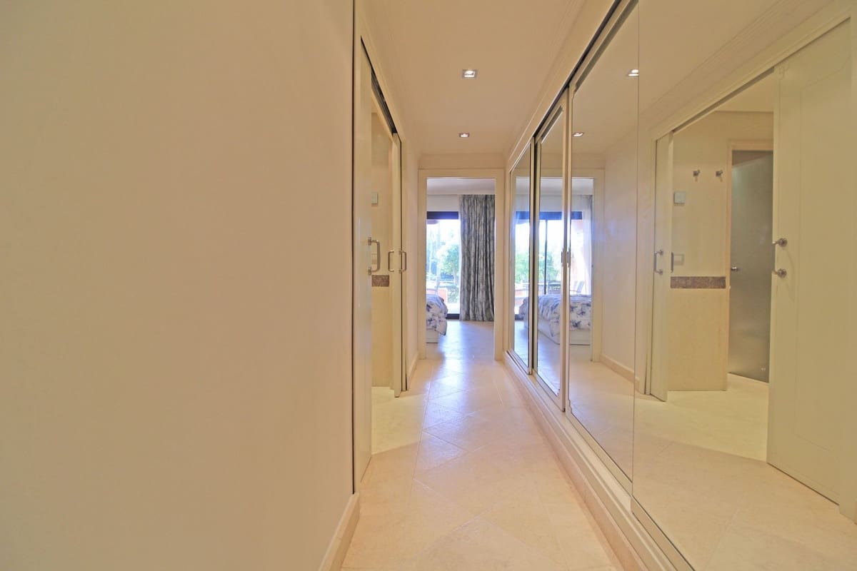 2 camera da letto Appartamento in vendita in Guadalmina con piscina - 675.000 € (Rif: 9704988)