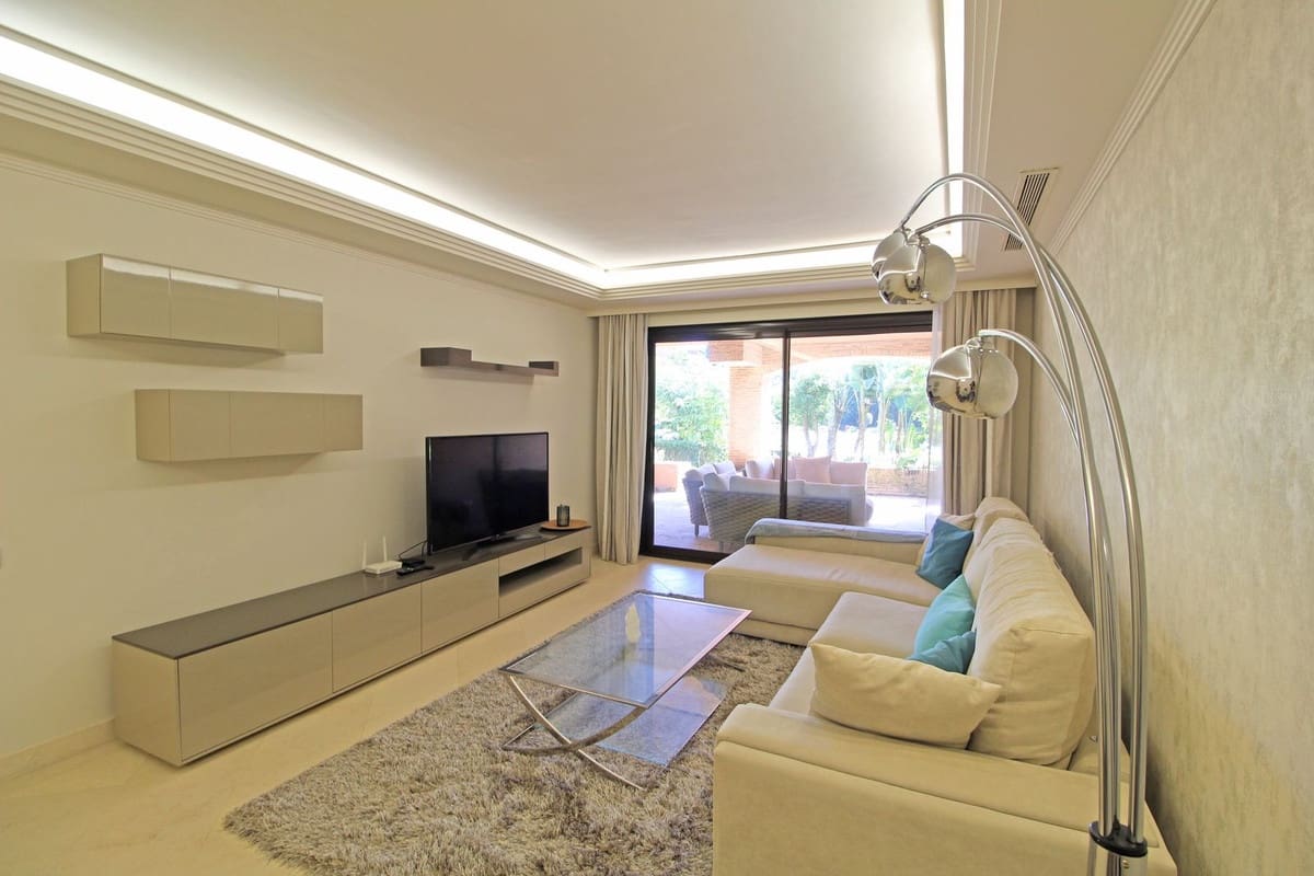 2 camera da letto Appartamento in vendita in Guadalmina con piscina - 675.000 € (Rif: 9704988)