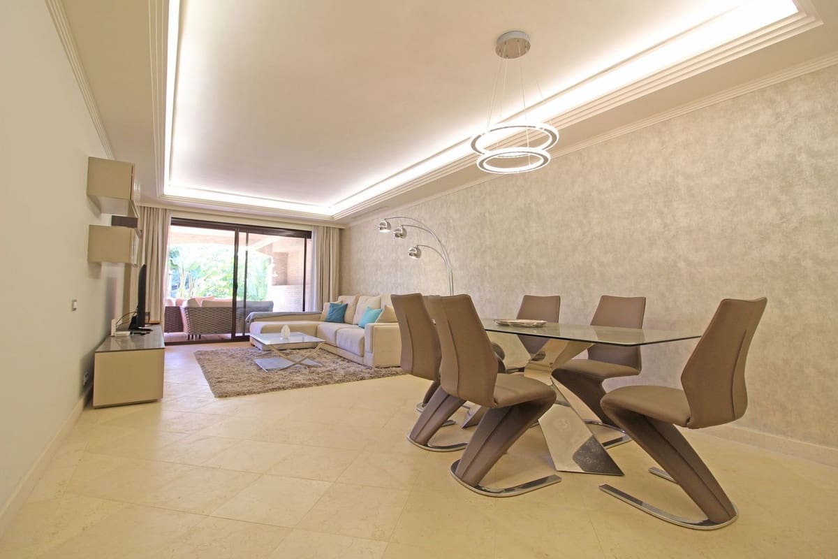 2 camera da letto Appartamento in vendita in Guadalmina con piscina - 675.000 € (Rif: 9704988)