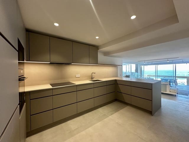 3 slaapkamer Appartement te koop in Casco Antiguo, Marbella met zwembad - € 1.470.000 (Ref: 9712425)