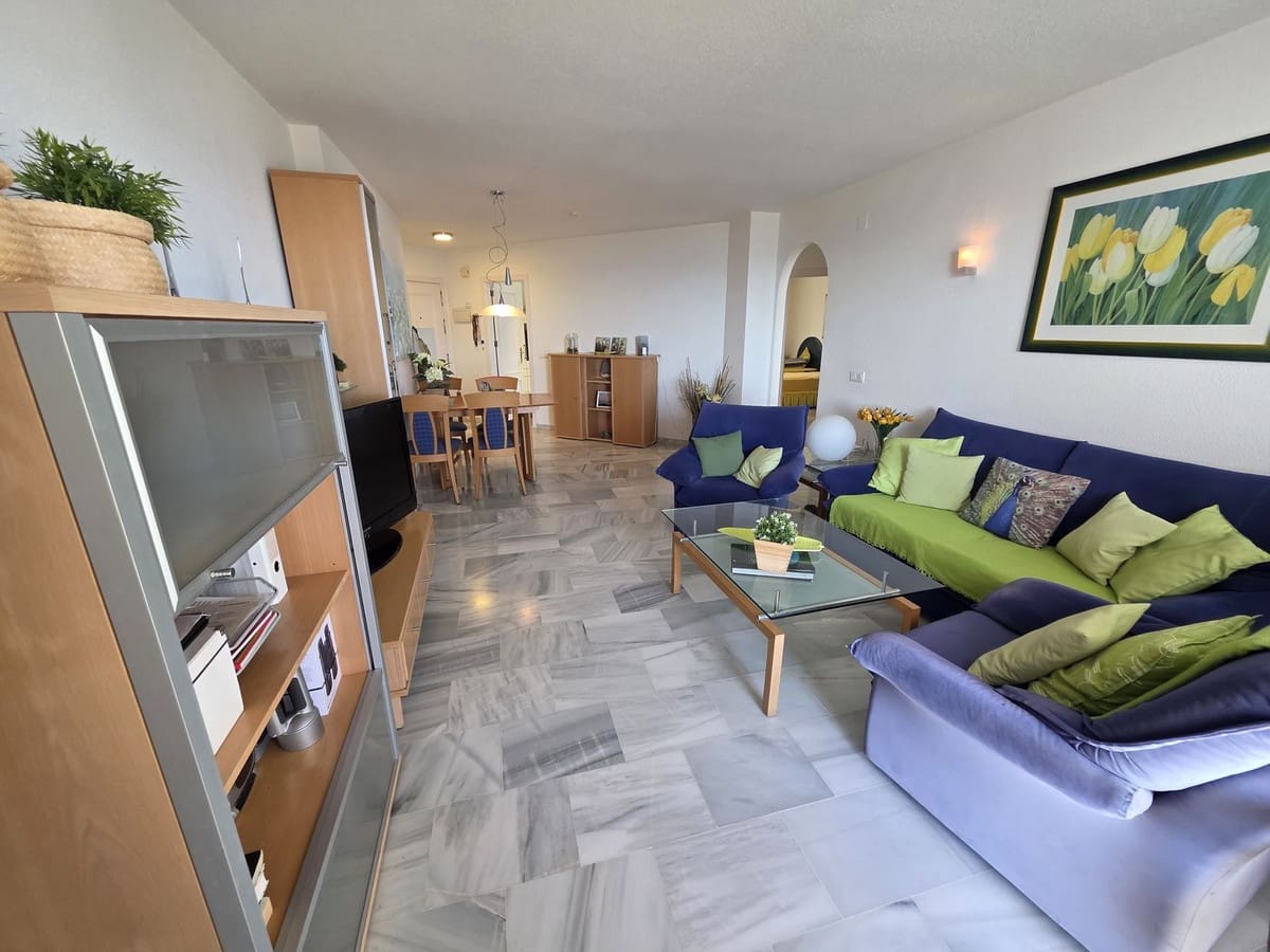 2 sovrum Takvåning till salu i Calahonda med pool - 349 000 € (Ref: 9712428)