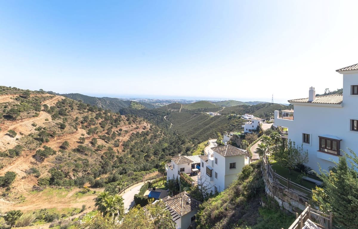 5 soveværelse Villa til salg i Benahavis med swimmingpool - € 1.395.000 (Ref: 9715180)