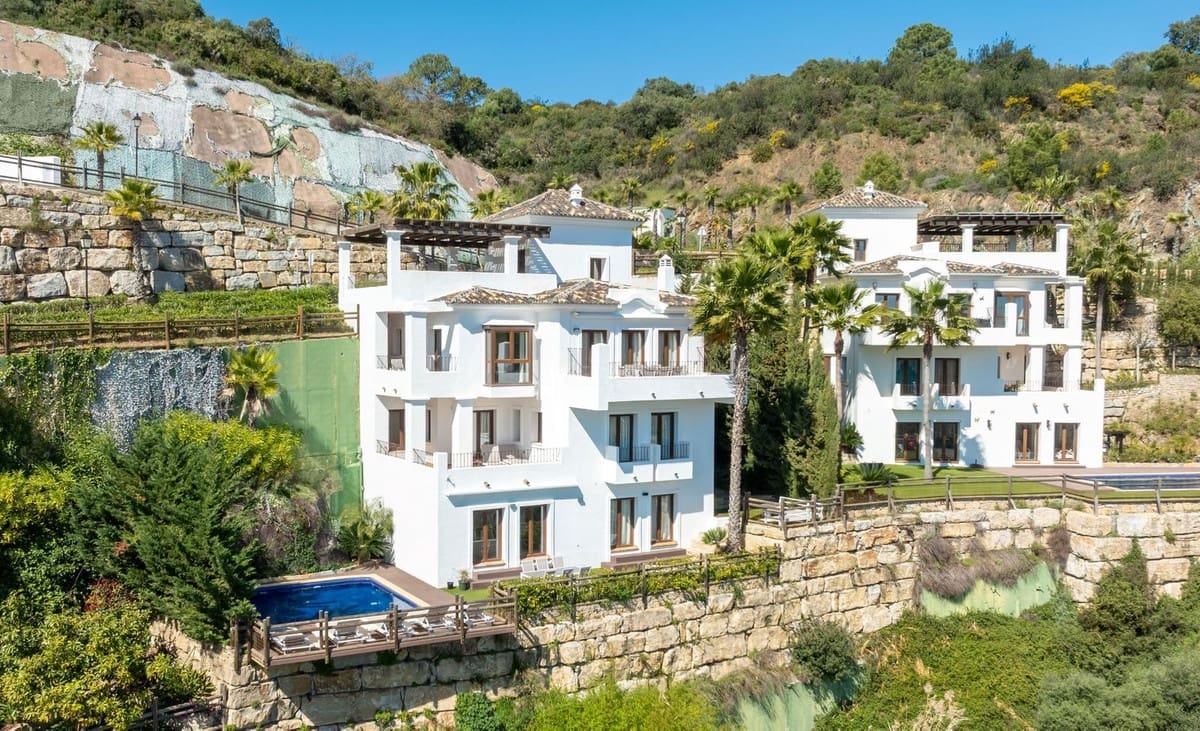 5 soveværelse Villa til salg i Benahavis med swimmingpool - € 1.395.000 (Ref: 9715180)