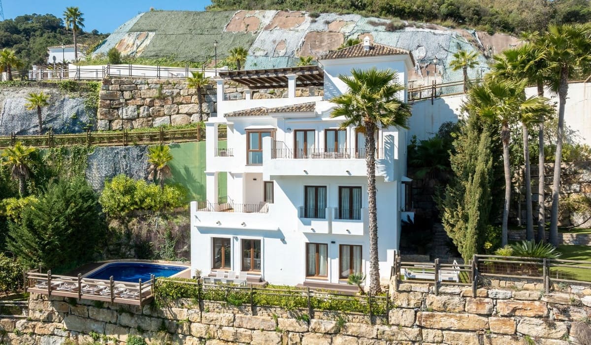 5 soveværelse Villa til salg i Benahavis med swimmingpool - € 1.395.000 (Ref: 9715180)