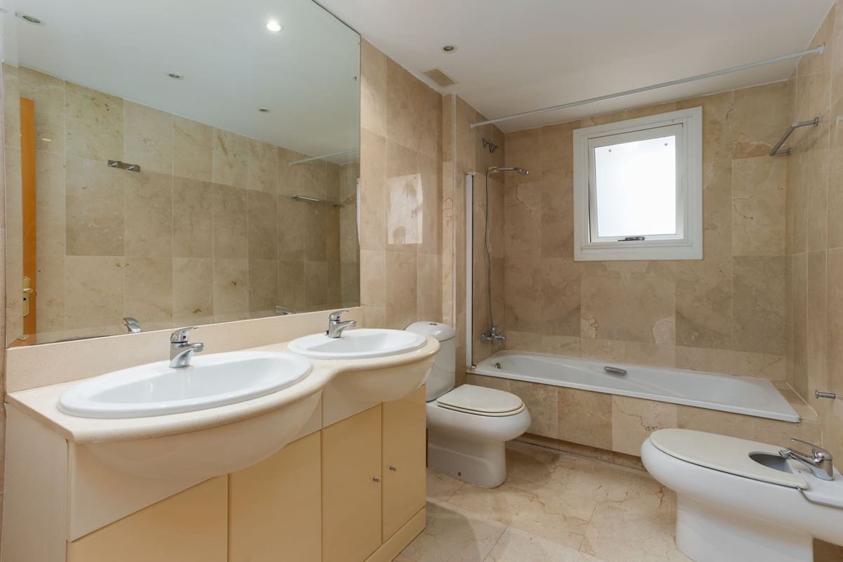 3 camera da letto Appartamento in vendita in Guadalmina con piscina - 540.000 € (Rif: 9715183)