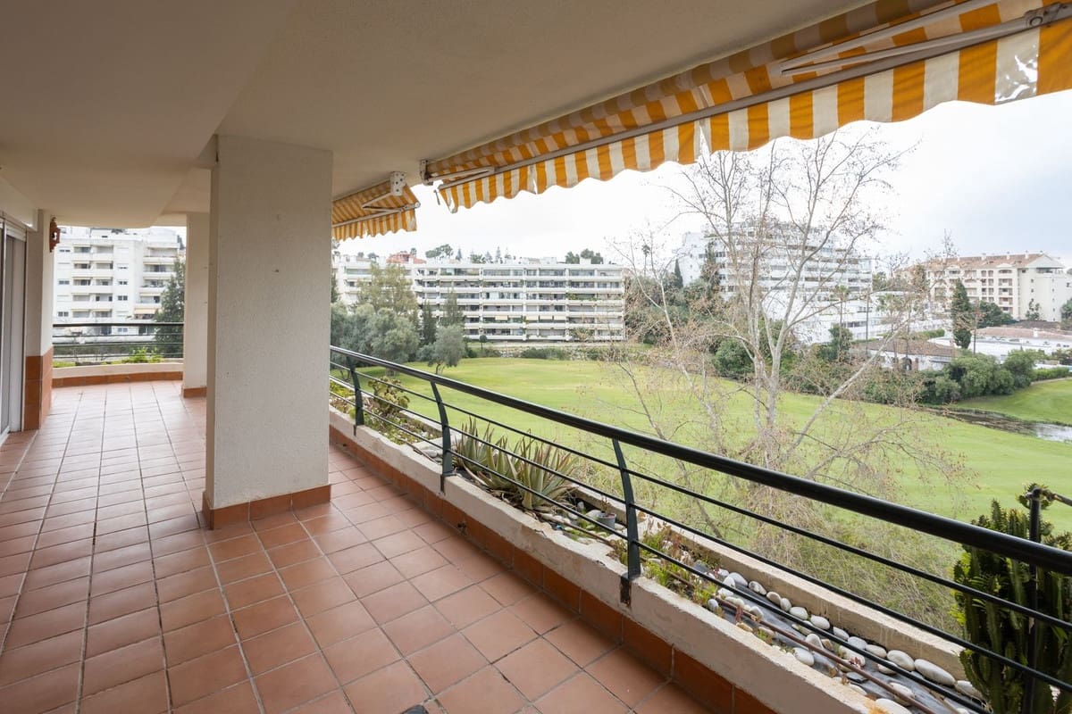 3 camera da letto Appartamento in vendita in Guadalmina con piscina - 540.000 € (Rif: 9715183)