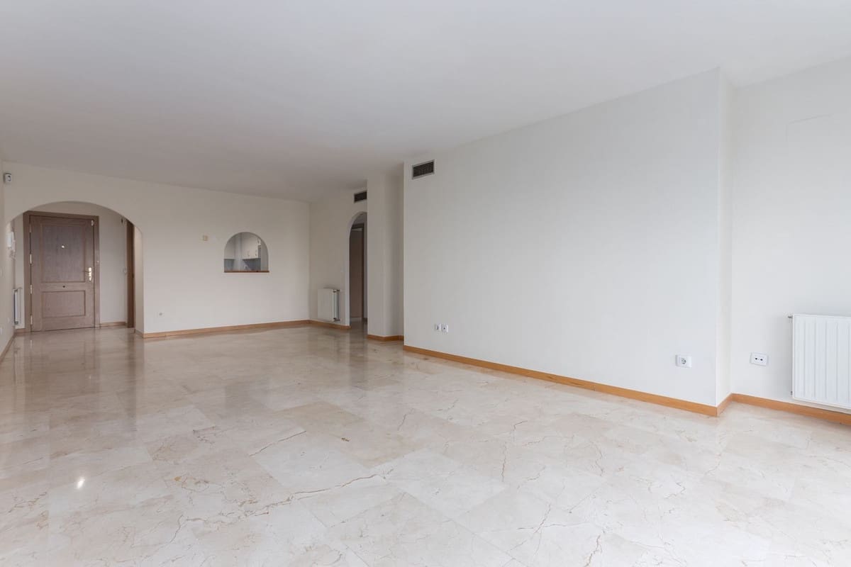 3 bedroom Apartment for sale in Guadalmina with pool - € 540,000 (Ref: 9715183)