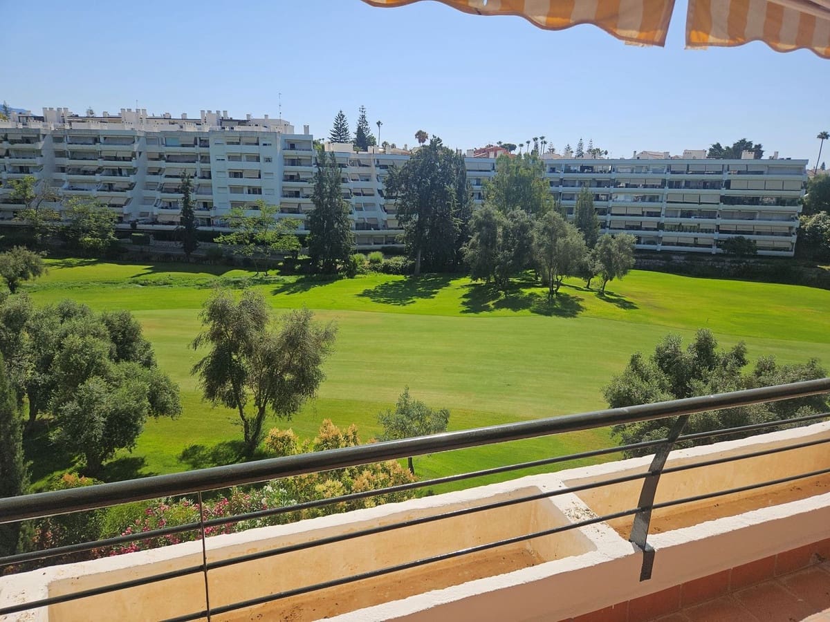 3 bedroom Apartment for sale in Guadalmina with pool - € 540,000 (Ref: 9715183)