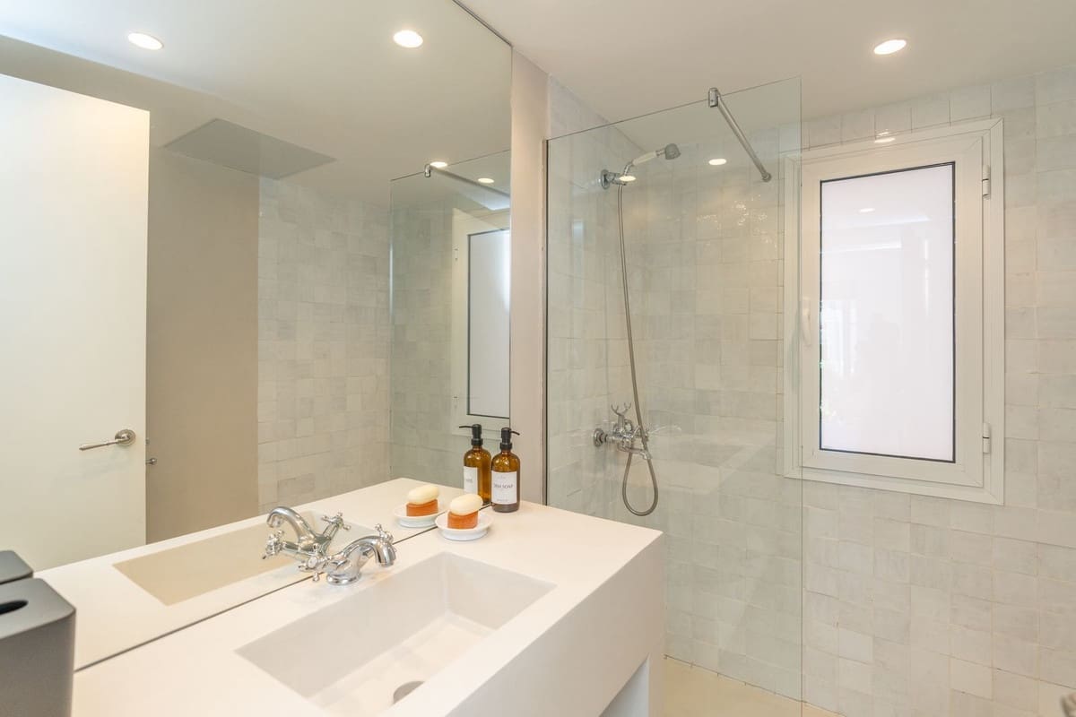 4 slaapkamer Appartement te koop in Elviria met zwembad - € 1.495.000 (Ref: 9732469)