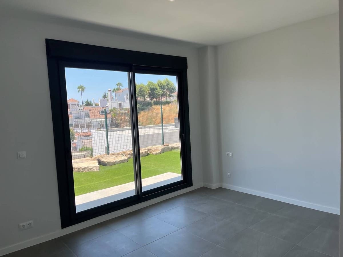 3 soveværelse Byhus til salg i Riviera del Sol - € 599.000 (Ref: 9744208)