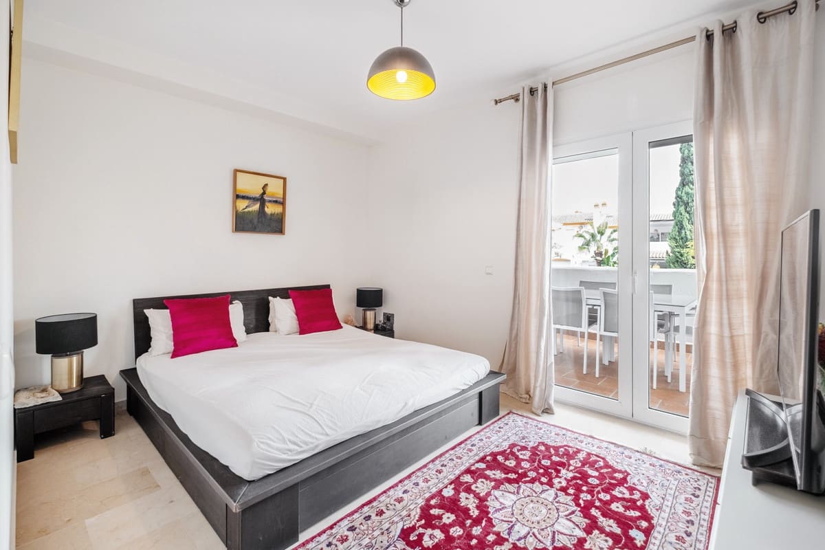 3 soverom Leilighet til salgs i Golden Mile med svømmebasseng - € 595 000 (Ref: 9744209)